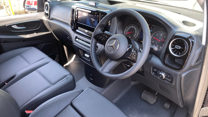 Mercedes-Benz Vito L2 Diesel Rwd 114CDI Pro Van 9G-Tronic - Image 3